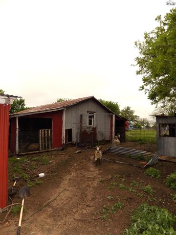 410 S MILL STREET, Bowie, TX 76230