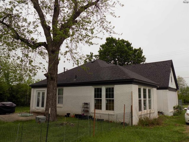 410 S MILL STREET, Bowie, TX 76230