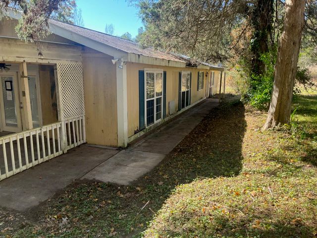 234 Dad Taylor Drive, Rock Spring, GA 30739