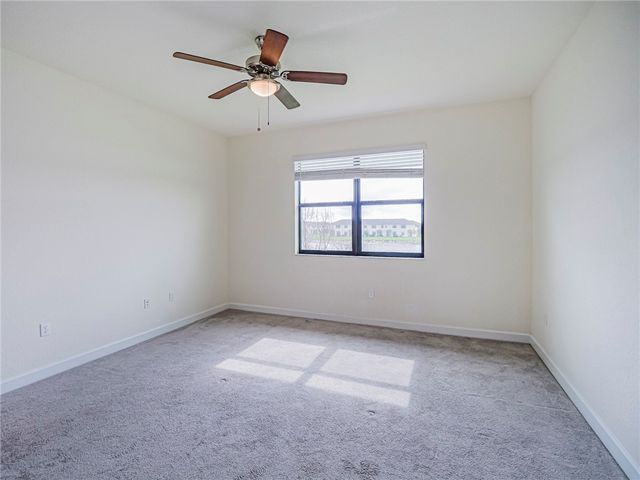 10092 W Villa Circle, Vero Beach, FL 32966