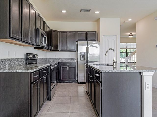 10092 W Villa Circle, Vero Beach, FL 32966