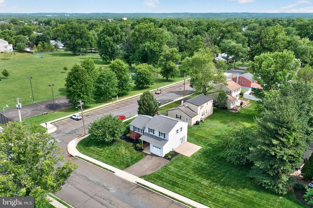 501 E 5TH ST, Lansdale, PA 19446