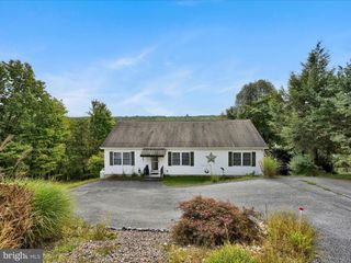 900 WYNONAH DR, Auburn, PA 17922
