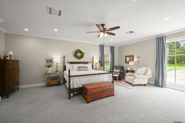 7843 Sevenoaks Ave, Baton Rouge, LA 70806