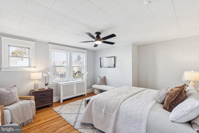 352 LAKEVIEW AVE, Drexel Hill, PA 19026