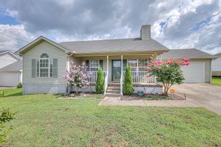 421 Randall Ln, La Vergne, TN 37086