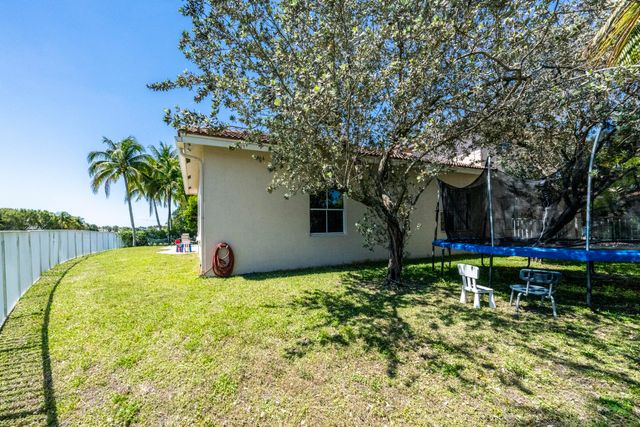 1250 Placid Court, Weston, FL 33327