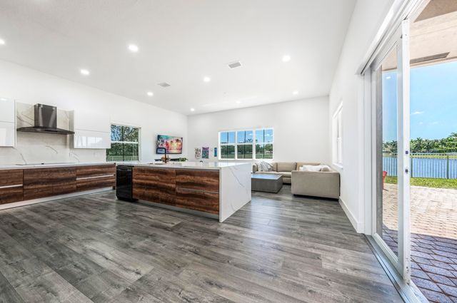 1250 Placid Court, Weston, FL 33327