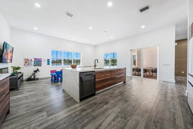 1250 Placid Court, Weston, FL 33327