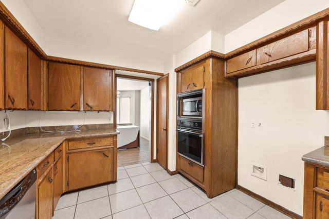 1714 Droxford Drive, Houston, TX 77008