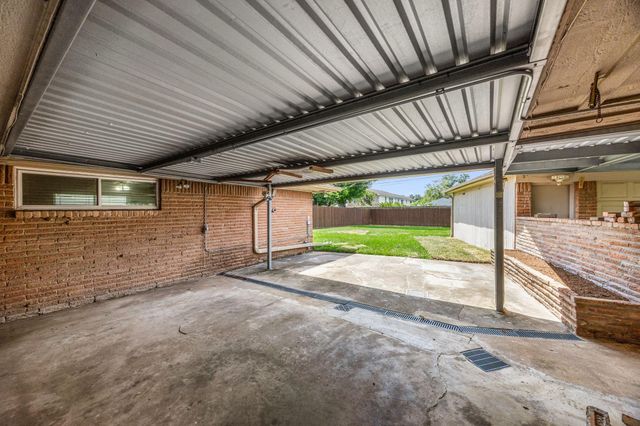 1714 Droxford Drive, Houston, TX 77008