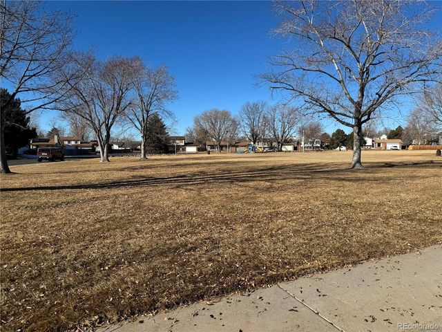 9235 Clermont Drive, Thornton, CO 80229