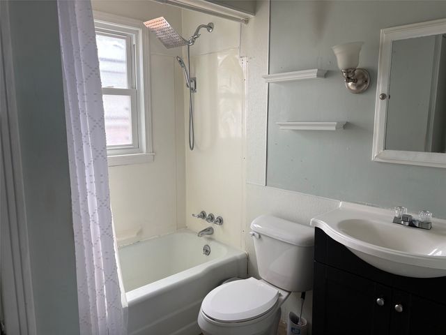 3711 ALLEGHENY Road, Erie, PA 16508
