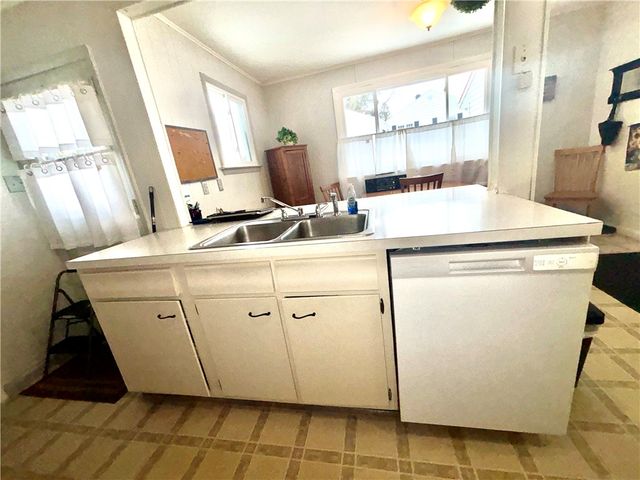 101 Standart Avenue, Auburn, NY 13021