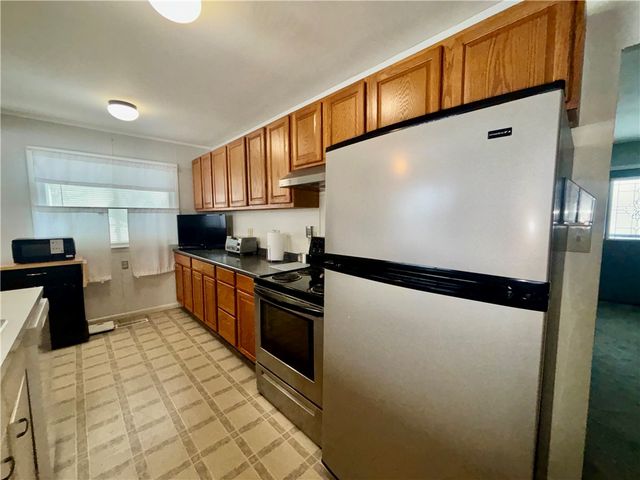 101 Standart Avenue, Auburn, NY 13021