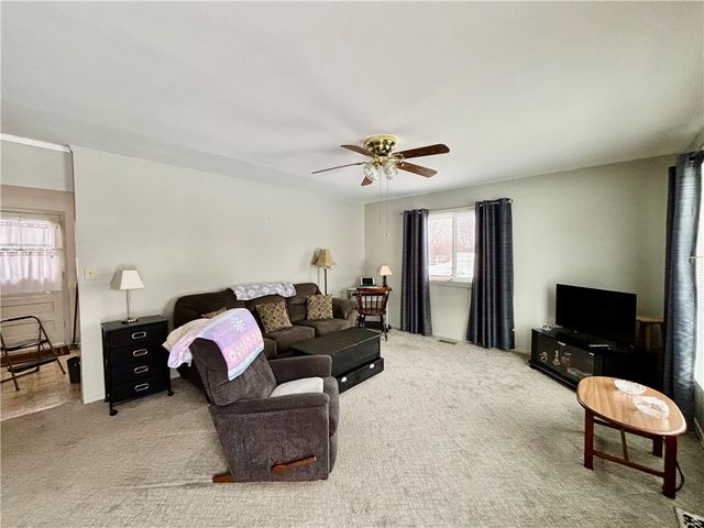 101 Standart Avenue, Auburn, NY 13021