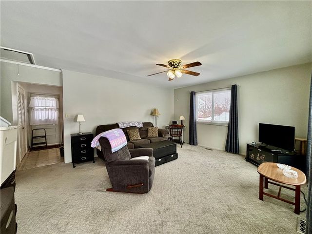 101 Standart Avenue, Auburn, NY 13021