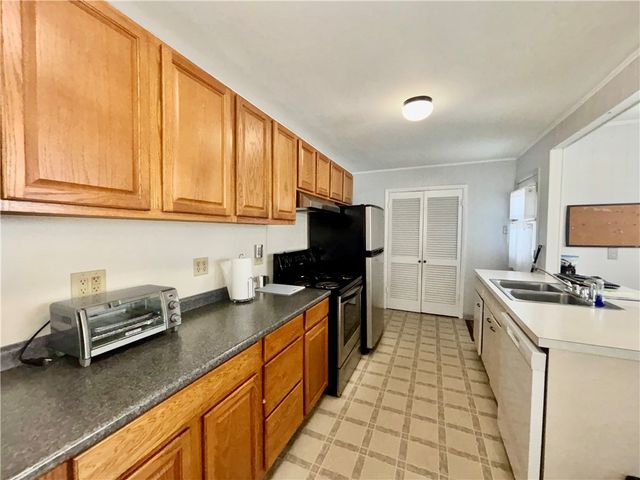 101 Standart Avenue, Auburn, NY 13021