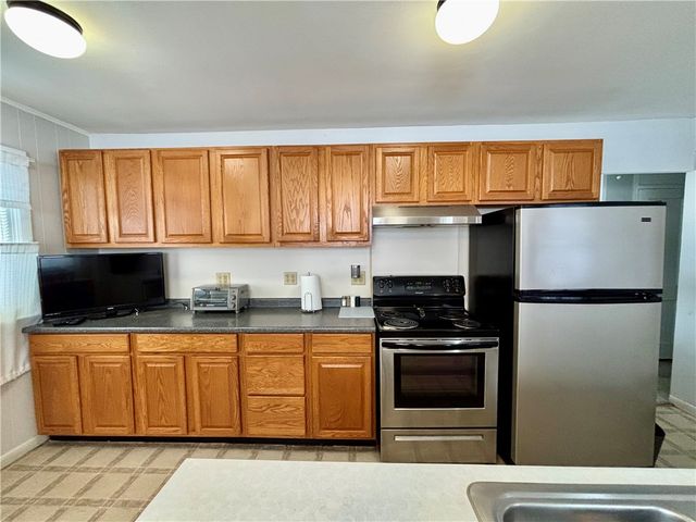 101 Standart Avenue, Auburn, NY 13021