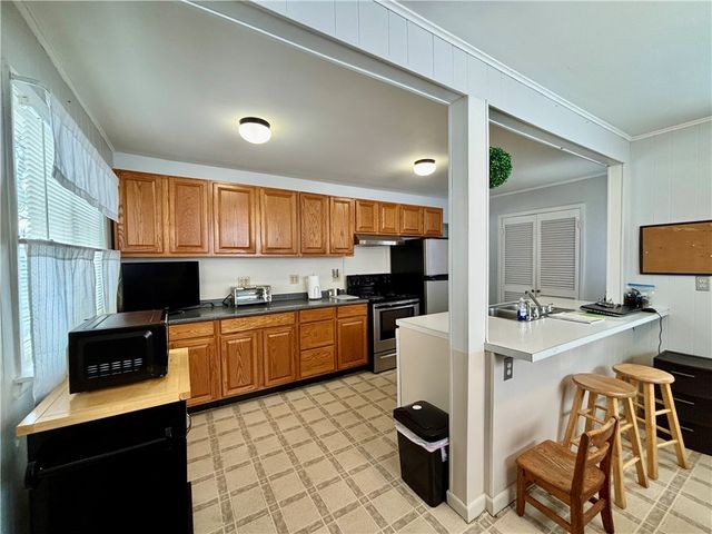 101 Standart Avenue, Auburn, NY 13021