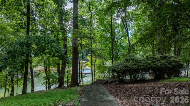 139 Windwood Lane, Troutman, NC 28166