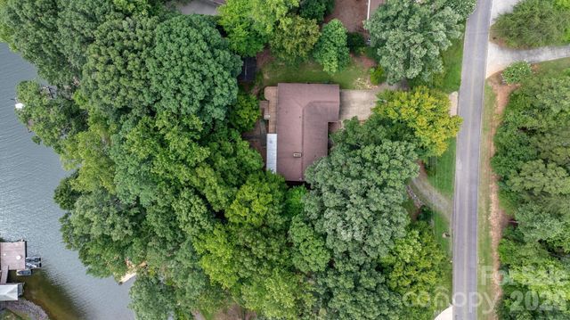 139 Windwood Lane, Troutman, NC 28166