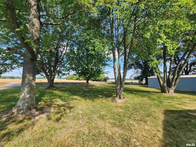 10107 Sugar Creek Road, Benton, IL 62812