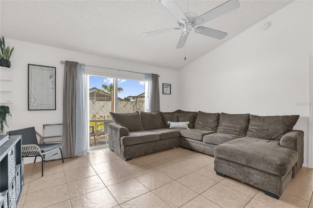 115 CORALWOOD CIRCLE, Kissimmee, FL 34743