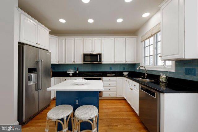 711 FORDS LANDING WAY, Alexandria, VA 22314