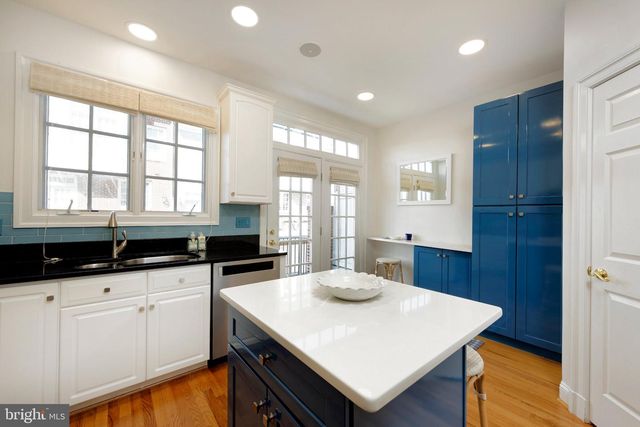 711 FORDS LANDING WAY, Alexandria, VA 22314