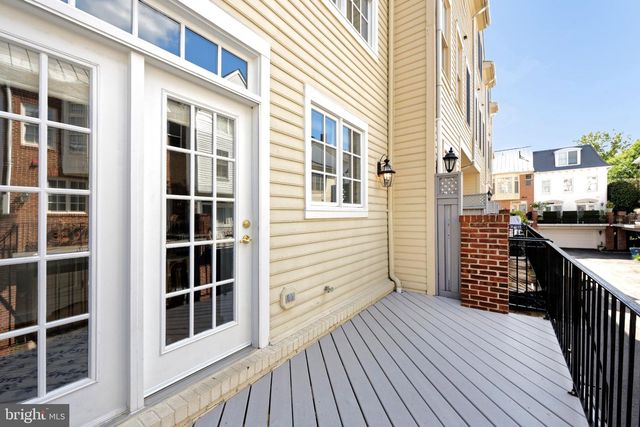 711 FORDS LANDING WAY, Alexandria, VA 22314