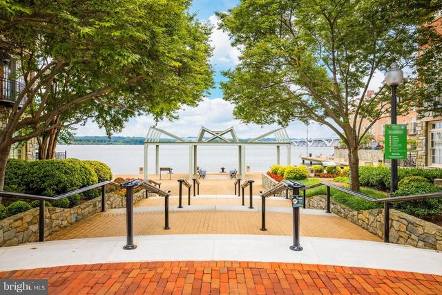 711 FORDS LANDING WAY, Alexandria, VA 22314