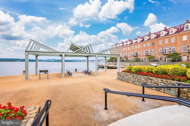 711 FORDS LANDING WAY, Alexandria, VA 22314