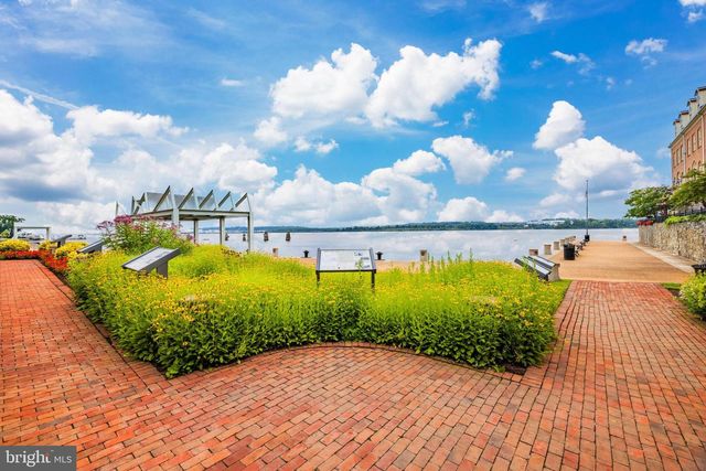 711 FORDS LANDING WAY, Alexandria, VA 22314