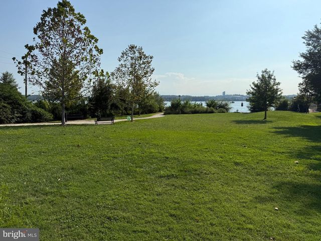 711 FORDS LANDING WAY, Alexandria, VA 22314