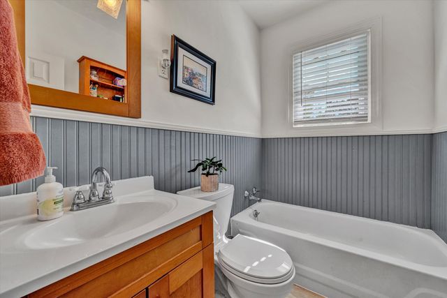 177 Highland RD, Vinton, VA 24179