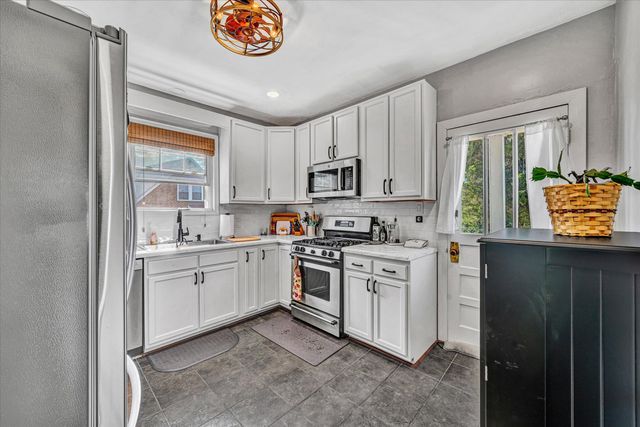 177 Highland RD, Vinton, VA 24179