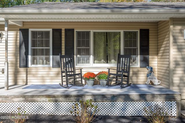 79 Sloop Creek Road, Bayville, NJ 08721