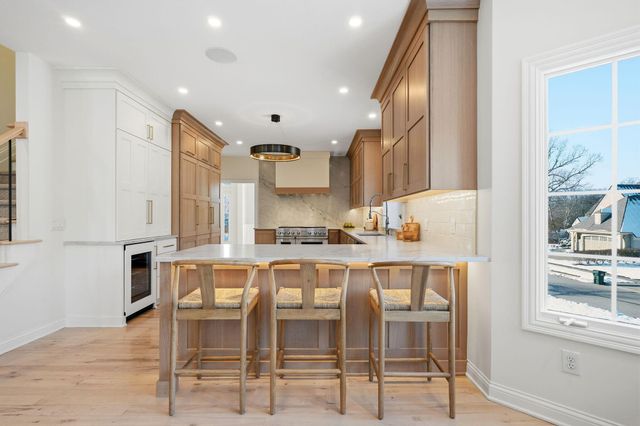 8552 Misty Woods Circle, Powell, OH 43065