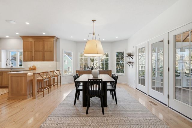 8552 Misty Woods Circle, Powell, OH 43065