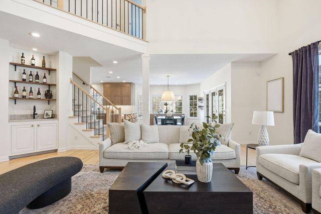 8552 Misty Woods Circle, Powell, OH 43065