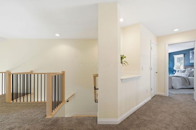 8552 Misty Woods Circle, Powell, OH 43065