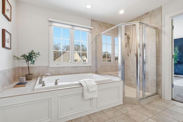 8552 Misty Woods Circle, Powell, OH 43065