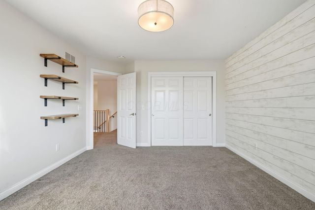 8552 Misty Woods Circle, Powell, OH 43065