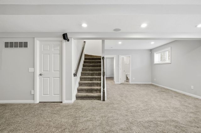 8552 Misty Woods Circle, Powell, OH 43065