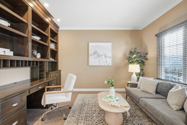 8552 Misty Woods Circle, Powell, OH 43065