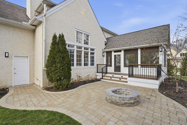 8552 Misty Woods Circle, Powell, OH 43065