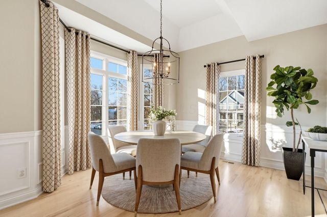 8552 Misty Woods Circle, Powell, OH 43065