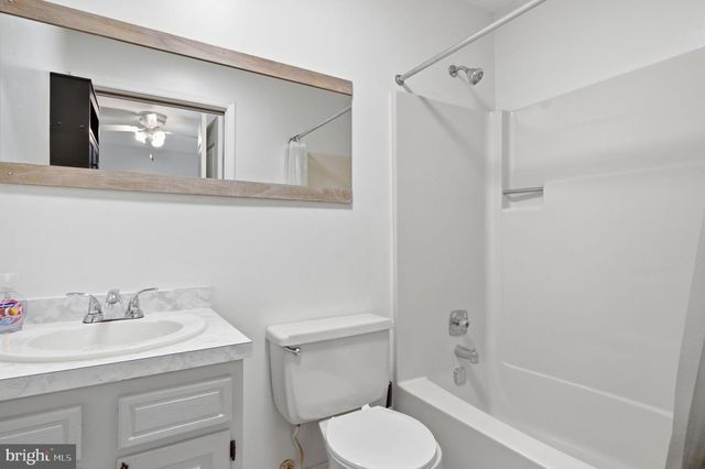 9201 OWINGS MANOR CT, Owings, MD 20736