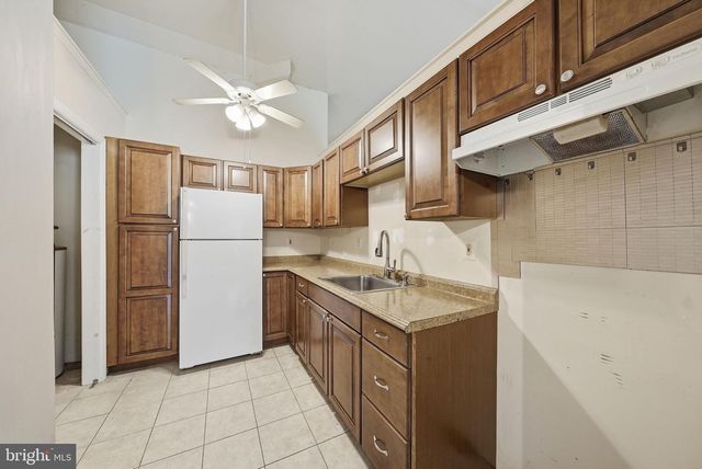 9201 OWINGS MANOR CT, Owings, MD 20736